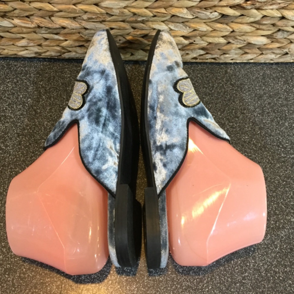 Steve Madden Blue-Gray and Gold Bee Embroidered Loafers - Picture 6 of 15